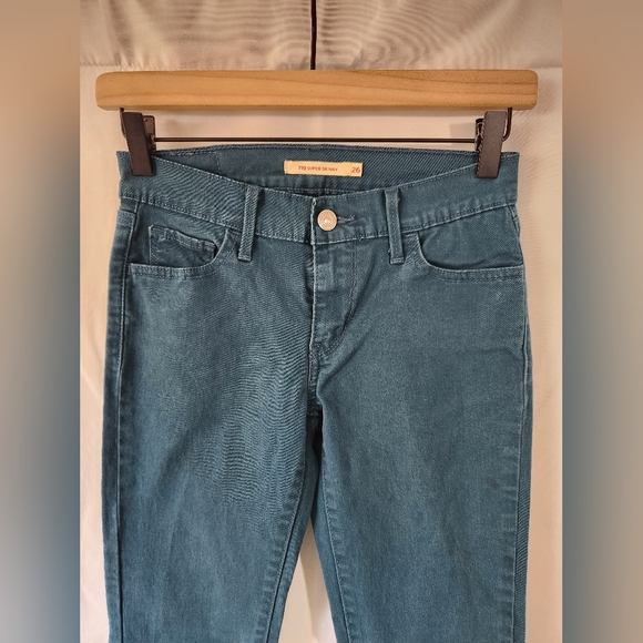 Levi's 710 Super Skinny teal twill pants, size 26x30 - Picture 2 of 8
